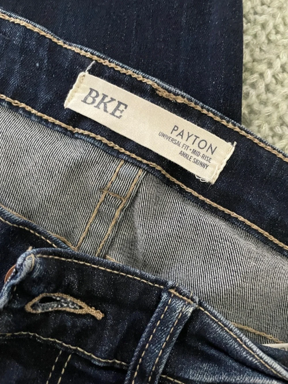 BKE Women's Dark Indigo Ripped Skinny Jeans - Picture 2 of 9